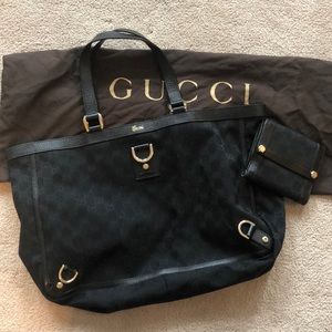 ⭐️Sale⭐️ Authentic Gucci Tote bag and wallet